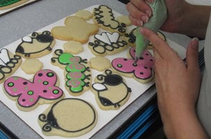 FREE Make and Take Cookie Decorating for Kids at Cheri's Bakery in Wichita