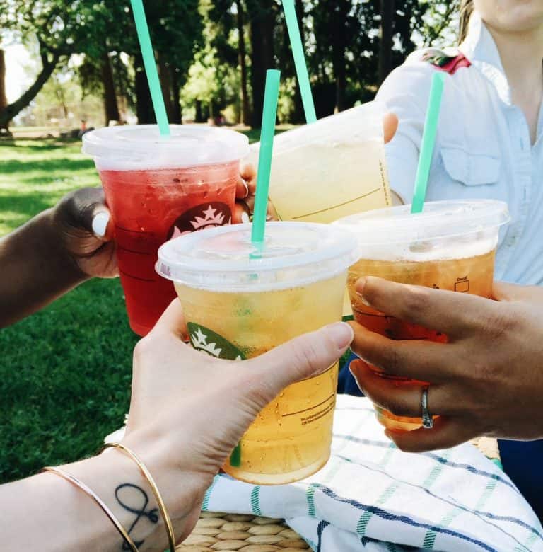 starbucks iced tea and coffee