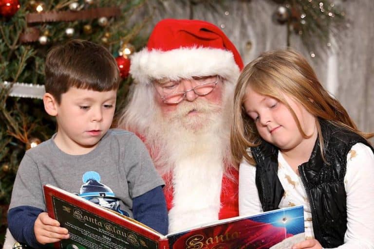 FREE Photos with Santa at Rose Hill Hometown Christmas 2017