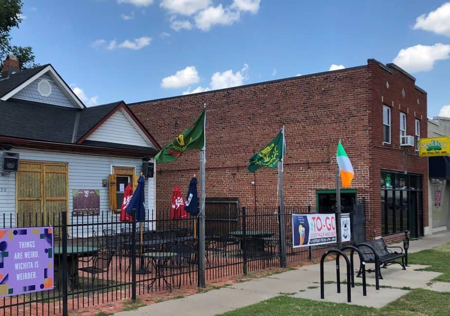 the shamrock lounge on Douglas