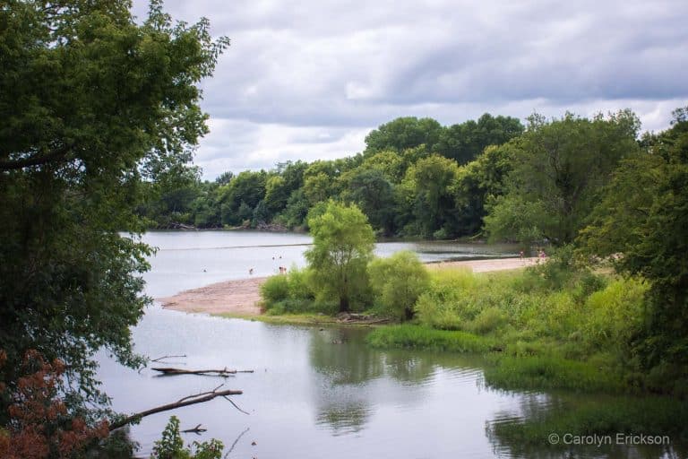 walnut hollow beach at el dorado lake state park in kansas